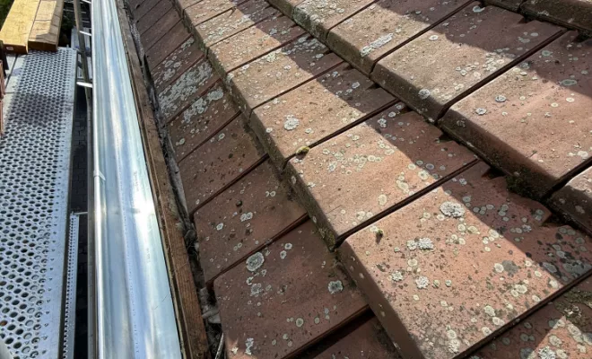 Remplacement gouttière PVC en Zinc à Ablis, Chartres, LGH couverture